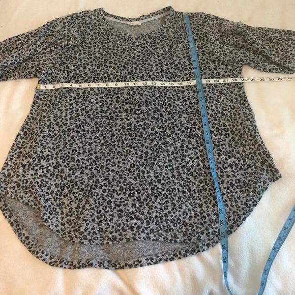 ANTHROPOLOGIE Blouse Women's Size 1X Gray Black Leopard Print JANE AND DELANCEY - Picture 4 of 9